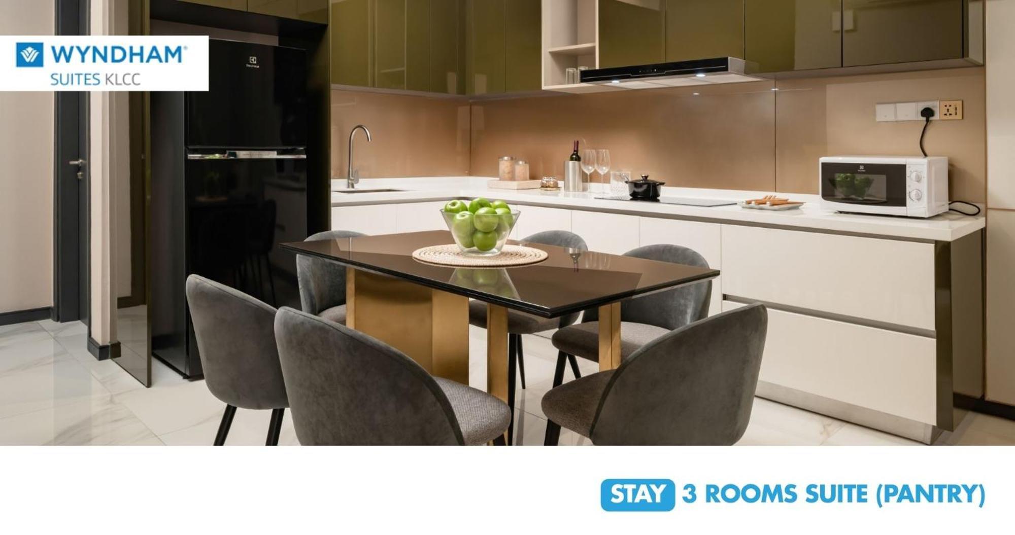 Wyndham Suites Klcc クアラルンプール エクステリア 写真 3-room suite