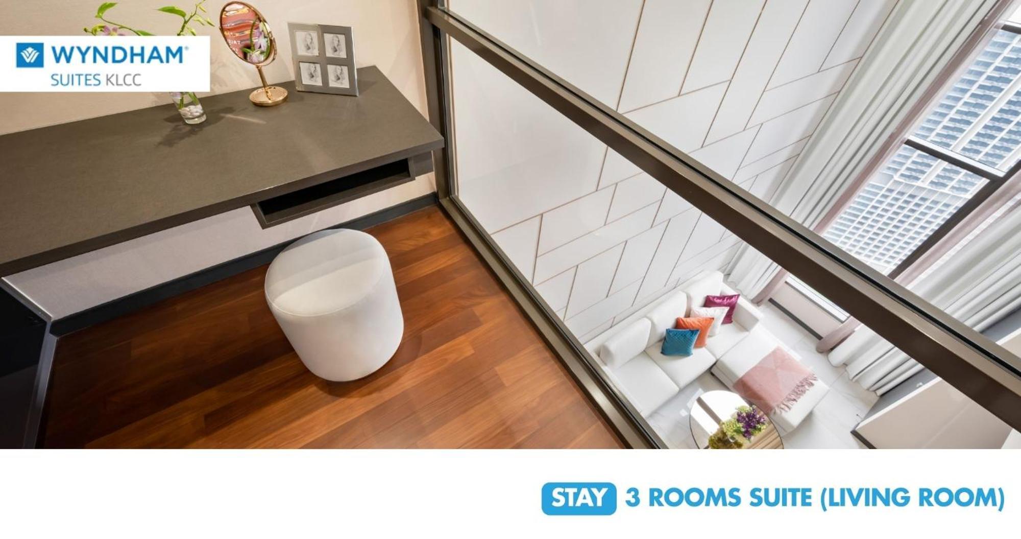 Wyndham Suites Klcc クアラルンプール エクステリア 写真 3-room suite living room
